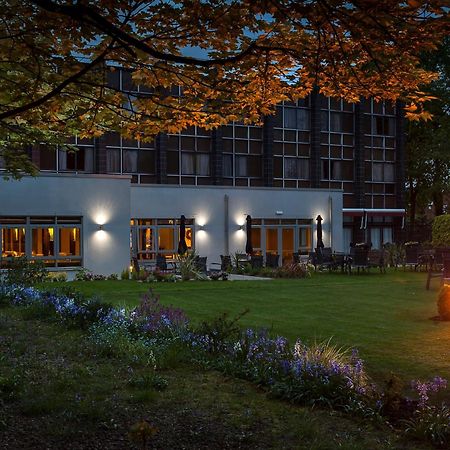 Best Western Plus Pinewood Manchester Airport-Wilmslow Hotel Exterior photo