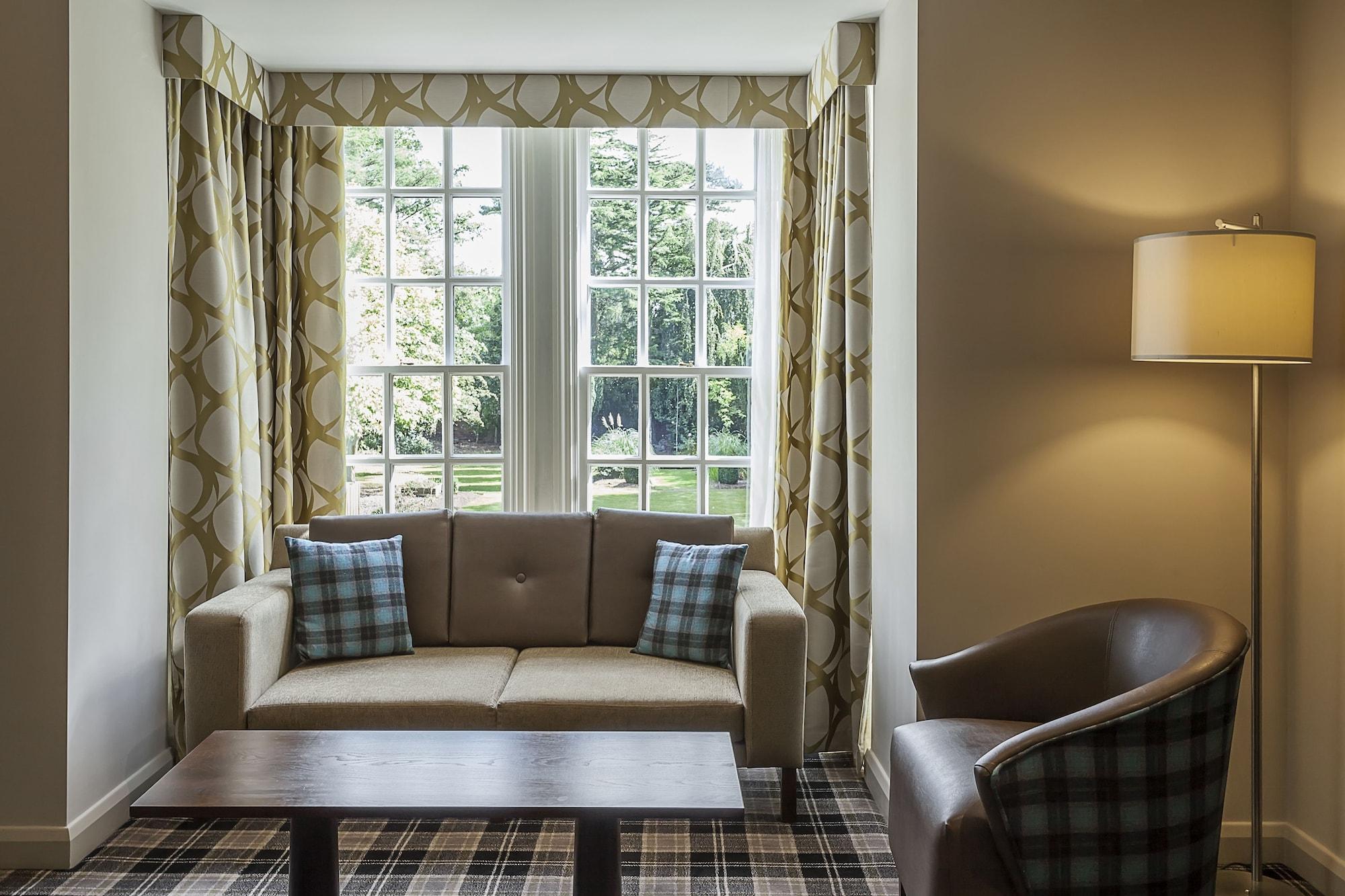 Best Western Plus Pinewood Manchester Airport-Wilmslow Hotel Exterior photo